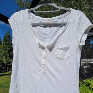 Hollister White T-Shirt